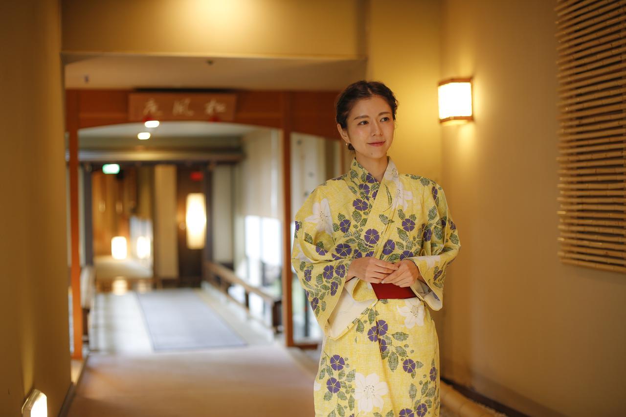 Yoshidaya Sannoukaku Hotel Kaga  Buitenkant foto