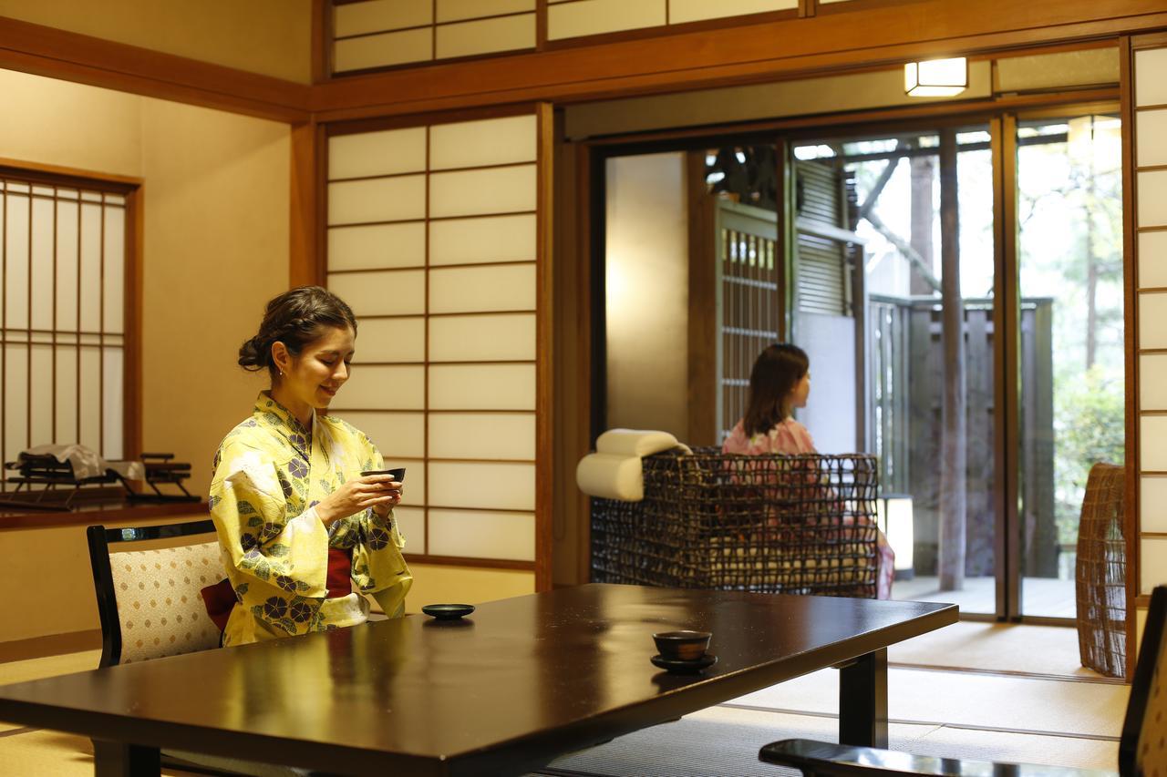 Yoshidaya Sannoukaku Hotel Kaga  Buitenkant foto