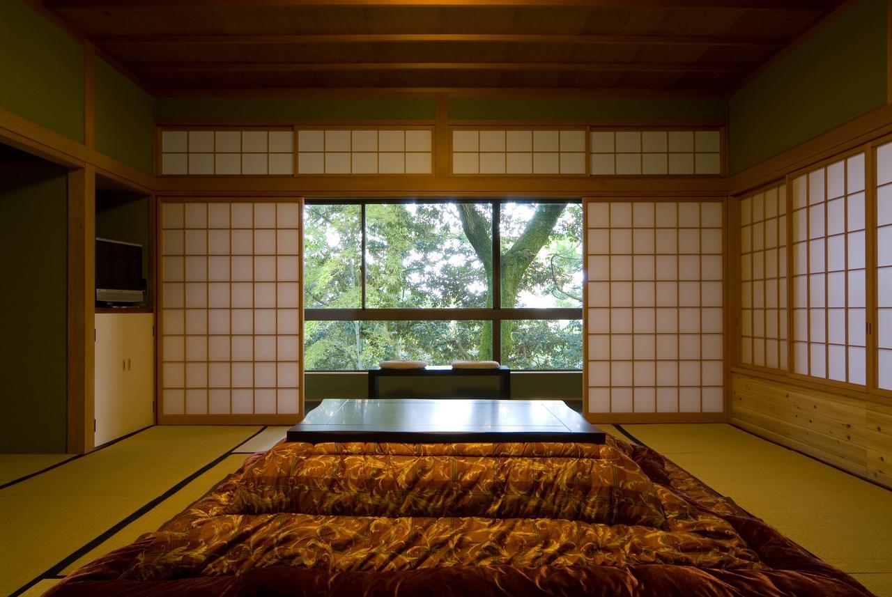 Yoshidaya Sannoukaku Hotel Kaga  Buitenkant foto